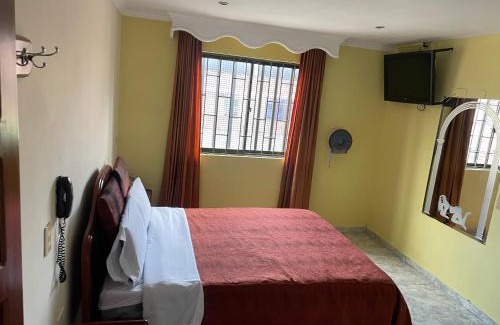 Barrios Unidos Hotel | Hotel Brisas Real