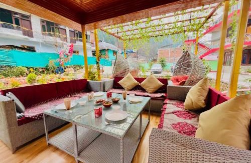 Kasol Hotel | Hotel Brownie River View