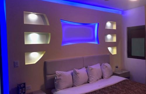 Zona Centro Hotel | HOTEL BUGAMBILIAS