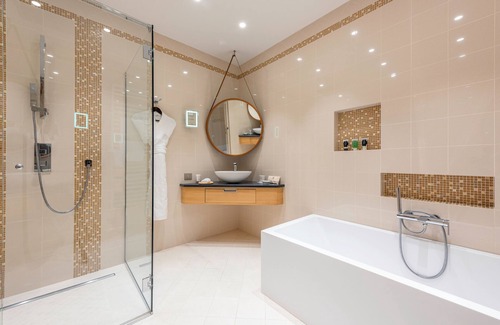 Saint-Tropez City Centre Hotel | Hotel Byblos Saint-Tropez