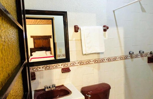 De Guadalupe Hotel | HOTEL CASA D'LINA CENTRO