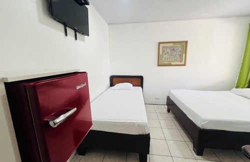 Jaco Hotel | Hotel Cabinas El Coral