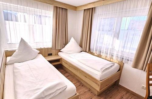Oberstdorf Hotel | Hotel Cafe Fuggerhof