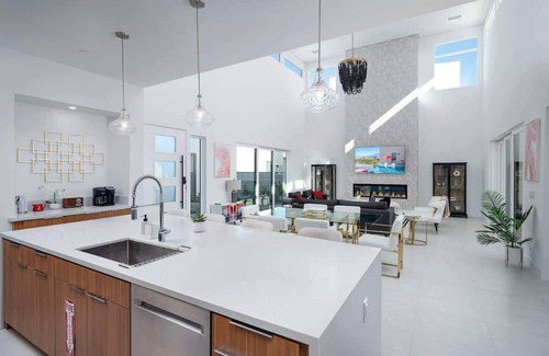 Palm Springs House | Hotel California at Miralon