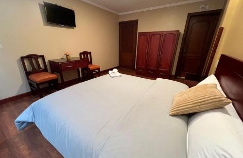 Cuenca Hotel | Hotel California by Chat Noir