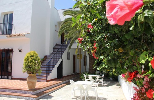Nerja Hotel | Hotel California