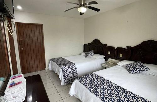 Tuxpan Hotel | Hotel California