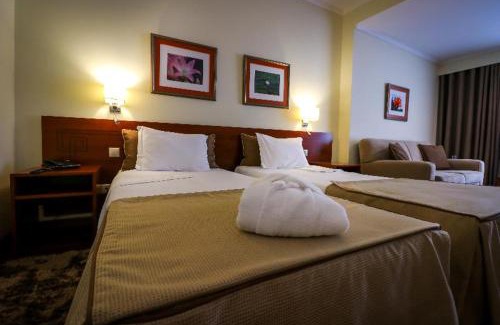 Ponta Delgada Hotel | Hotel Camoes