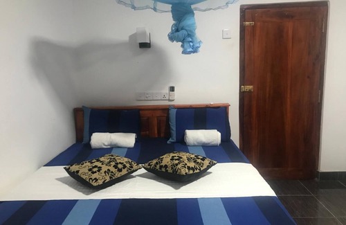 Debarawewa House | Hotel Camorich
