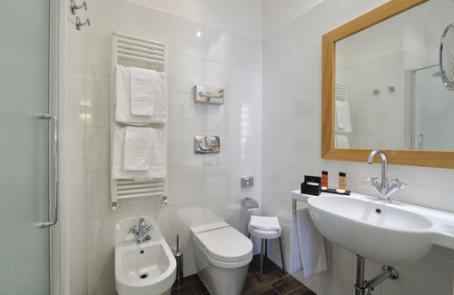 Ticinese Hotel | Hotel Canada