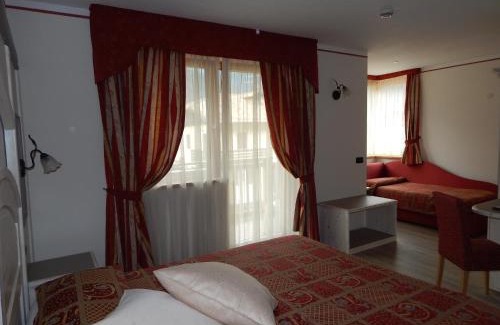 Pinzolo Hotel | Hotel Canada