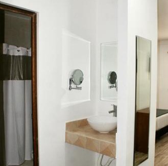 Frontera Hotel | Hotel Capital Frontera
