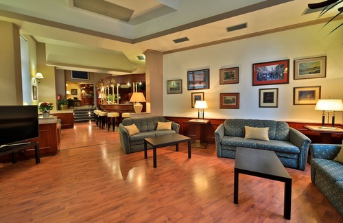 Zizkov Hotel | Hotel Carlton