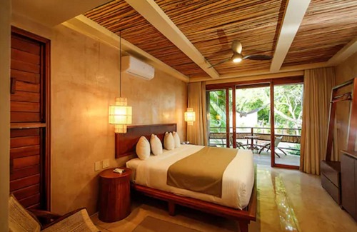 Chetumal Hotel | Hotel Carolina Bacalar
