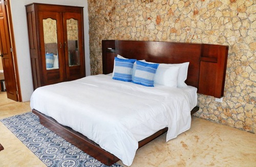 Barrio de Santiago Hotel | Hotel Casa Azuli
