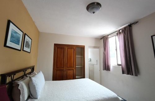Zona 13 Hotel | Hotel Casa Blanca Inn