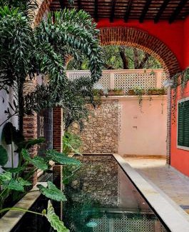 Comuna 4 Hotel | Hotel Casa de la Acequia
