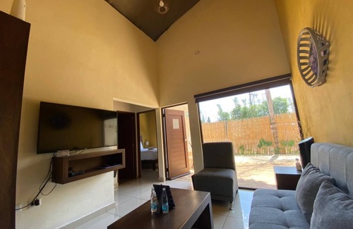 Izucar de Matamoros Hotel | HOTEL CASA DE LAS FLORES