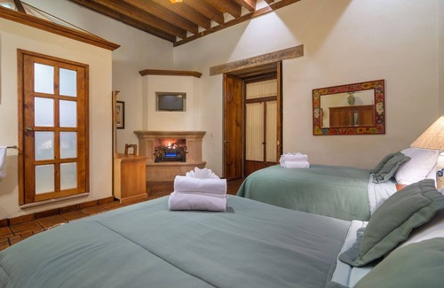 Centro Hotel | Hotel Casa del Naranjo
