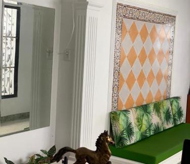 Crespo Hotel | HOTEL CASA GARCES
