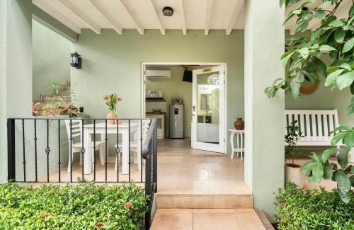 Tamarindo Hotel | Hotel Casa Leona