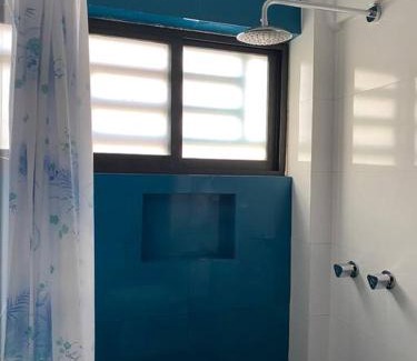Centro House | Hotel Casa Mandarine , Amazing Private Rooms w Balcony, Rooftop, Hammocks, AC, SmarTV, 100mbs!