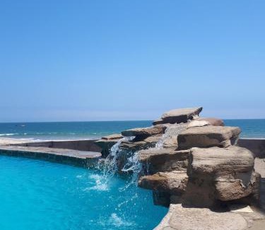 Mancora Hotel | Hotel Casa Mediterranea Mancora