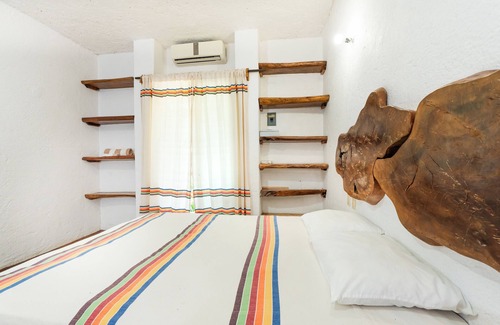 Santa Maria Huatulco Hotel | Hotel Casa Lasibe Café