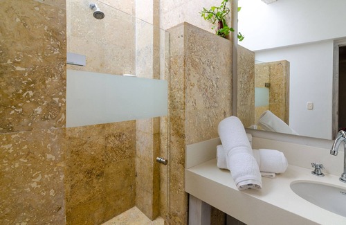 Cartagena Walled City Hotel | Hotel Casa Pizarro