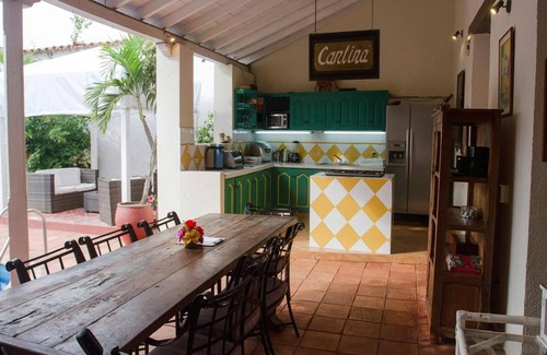 Cartagena Walled City Bed & Breakfast | Hotel Casa Relax
