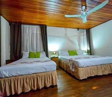 Alajuela Hotel | Hotel Casa Tago