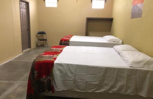 Sector 3 Bed & Breakfast | Hotel Casa Vieja