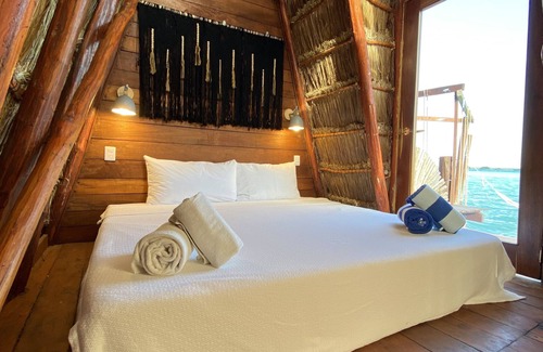Chetumal Hotel | Hotel CasaBakal - A pie de Laguna - Bacalar