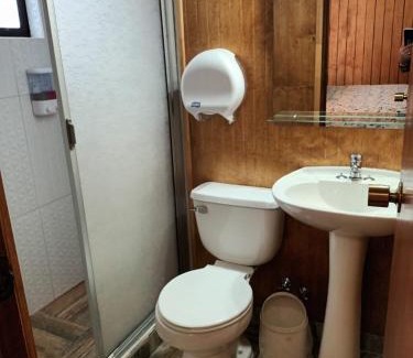 Valdivia Hotel | HOTEL CASAGRANDE con estacionamiento EXCLUSIVO