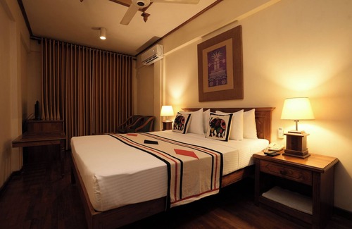 Kandy Hotel | Hotel Casamara