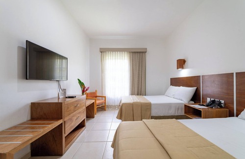 Santa Maria Huatulco Hotel | Hotel Castillo Huatulco & Beach Club