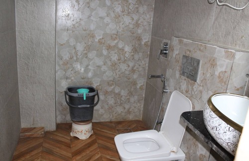 Chittaranjan Hotel | Hotel Castle Grand