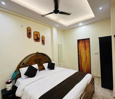 Indore Hotel | Hotel Castle inn