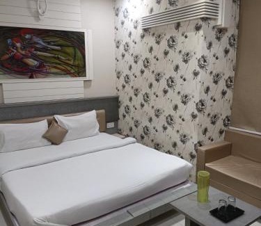 Jaora Hotel | Hotel celebration residency