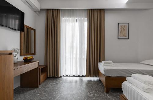 Ksamil Hotel | Hotel Center