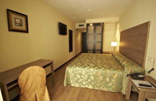 Burgos Hotel | Hotel Centro Los Braseros