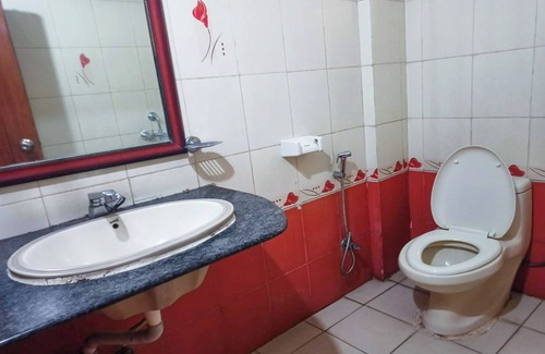 Yeshwanthpur House | Hotel Champion Inn near Yeswantpur Junction Railway Station