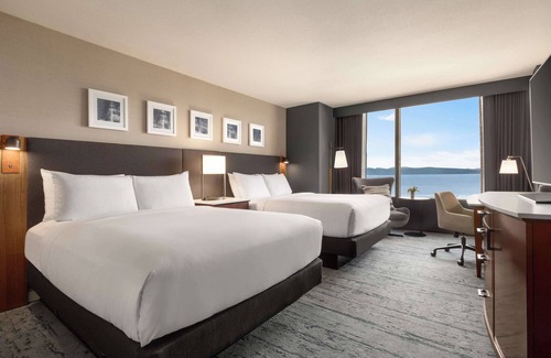 Burlington Hotel | Hotel Champlain Burlington, Curio Collection by Hilton