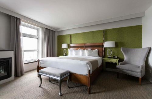 Vieux-Quebec-Cap-Blanc-colline Parlementaire Hotel | Hotel Champlain