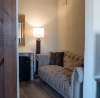 Dearborn Hotel | Hotel Chataura