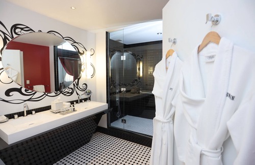 Downtown Montreal Hotel | Hotel Chez Swann