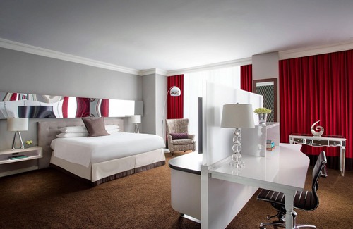 Downtown Chicago Hotel | Hotel Chicago Downtown, Autograph Collection by Marriott