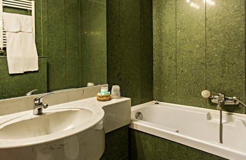 Vercelli Hotel | Hotel Cinzia