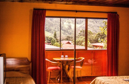 Monteverde Bed & Breakfast | Hotel Cipreses