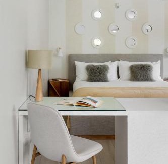 North Charleston Hotel | Hotel Circulo Park Circle Corner Suite 380